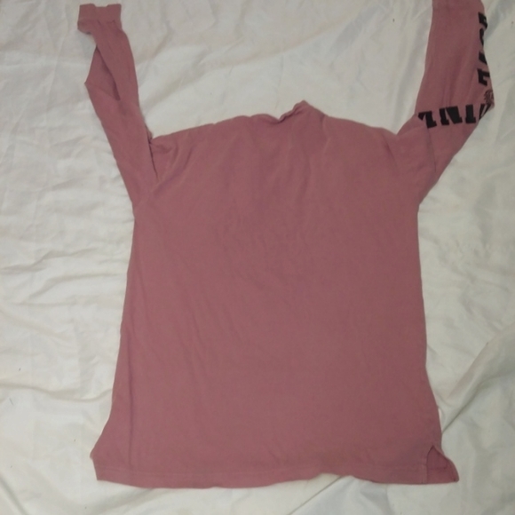 EUC PINK VICTORIA SECRET LONG SLEEVE SHIRT - Picture 5 of 5